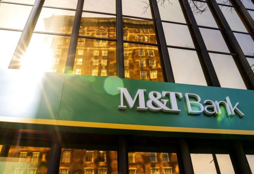 M&T Bank banking hours